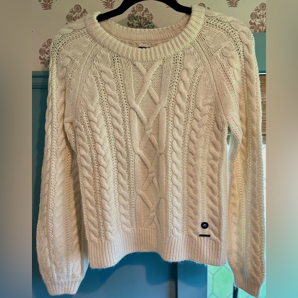 Abercrombie & Fitch Cream Oversized Cable Knit Sweater- Size Extra Small XS / S - Picture 4 of 9